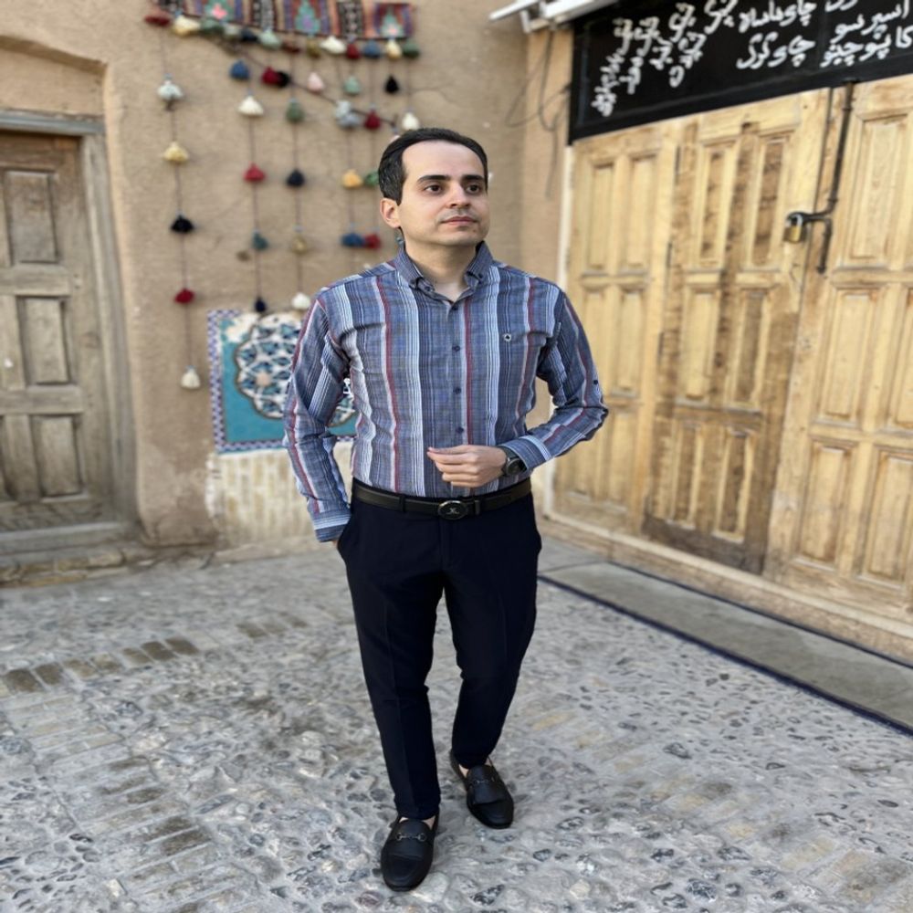 خرید اینترنتی پیراهن مردانه کشی راه راه