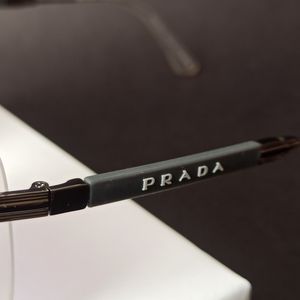 فروش اینترنتی عینک آفتابی مردانه برند پرادا prada مدل خلبانی