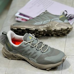 خرید اینترنتی قیمت کتونی اورجینال هامتو Humtto کد 090402