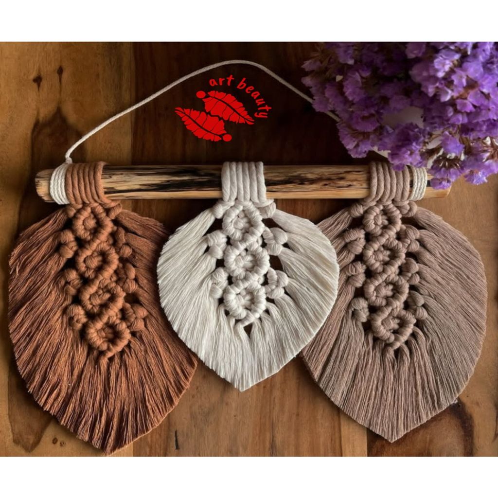 خرید اینترنتی دیوارکوب برگ مدل دار مکرومه طرح ناردون