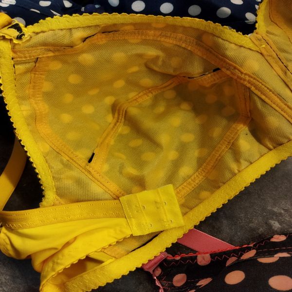 سوتین سایزبزرگ سایز 90 و 95 و 100 st78