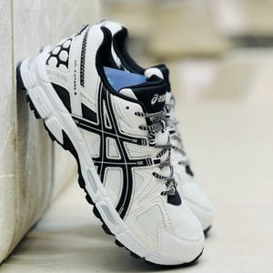 فروش اینترنتی کتونی اسپرت اسیکس ژل هاکانا Asics  کد 091301