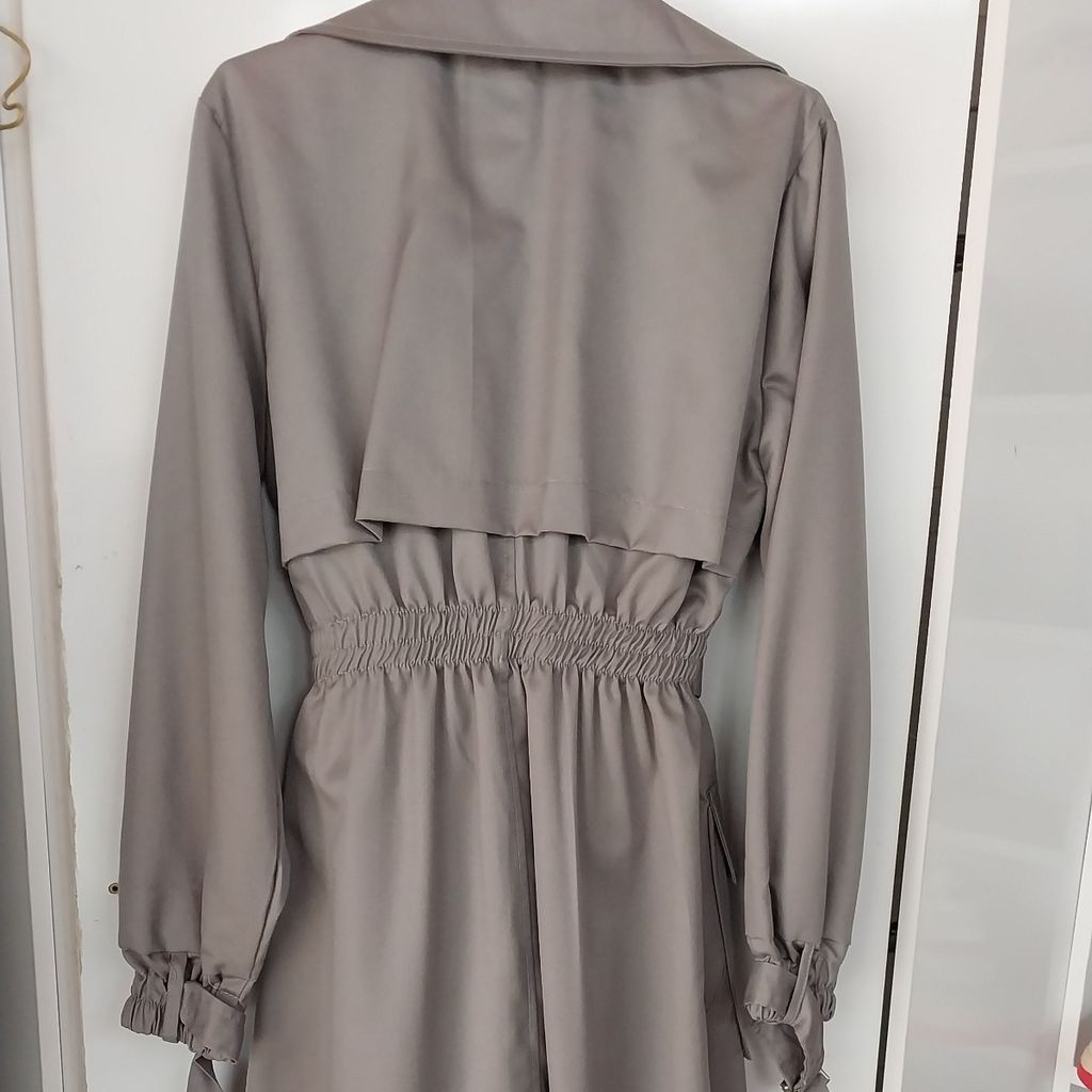 فروش اینترنتی بارانی آستردار کمربندار