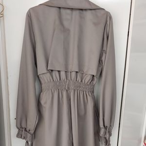 فروش اینترنتی بارانی آستردار کمربندار