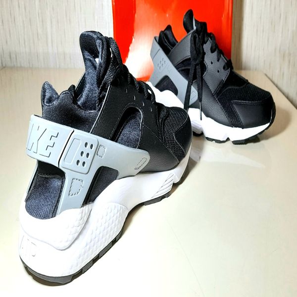 کفش رانینگ نایکی Air J22 Huarache