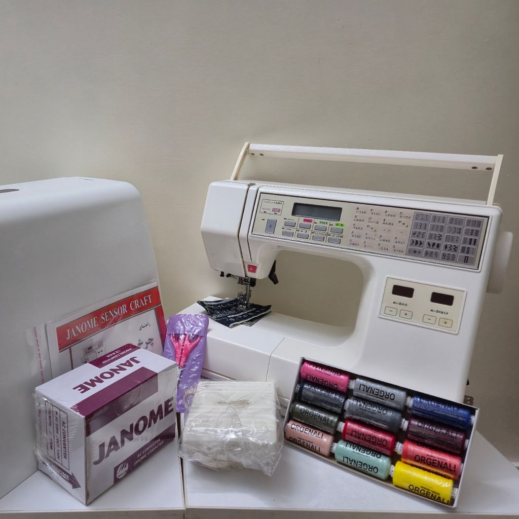 قیمت چرخ خیاطی ژانومه 7000