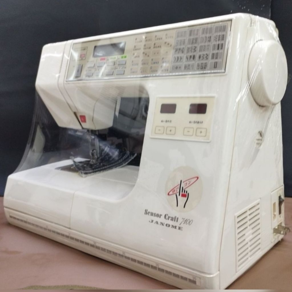 فروش اینترنتی چرخ خیاطی ژانومه 7000