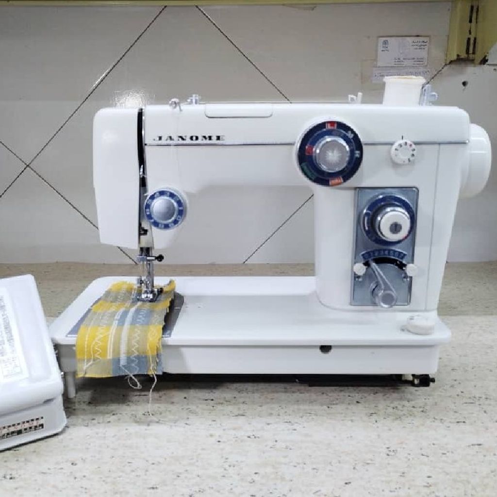 خرید آنلاین چرخ خیاطی ژانومه801