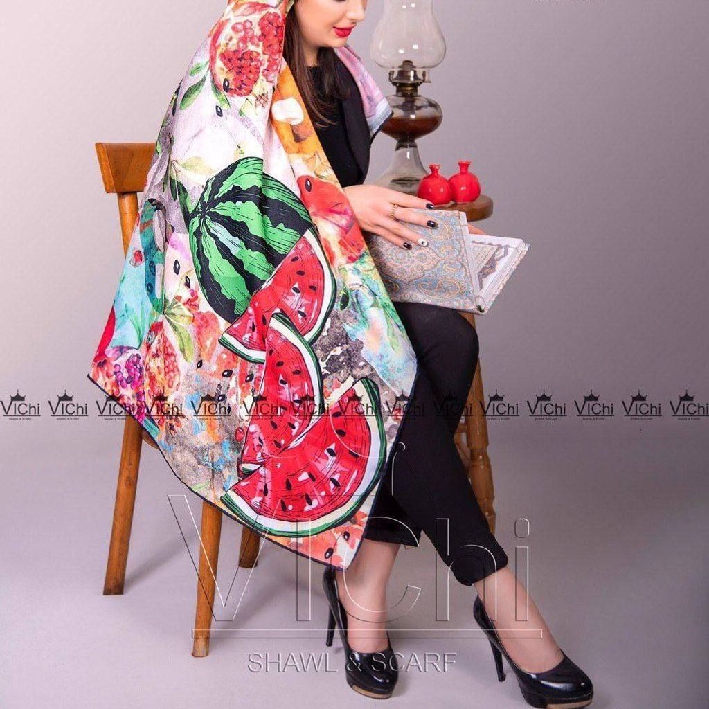 خرید اینترنتی روسری تم شب یلدا نخی قواره بزرگ یلدایی