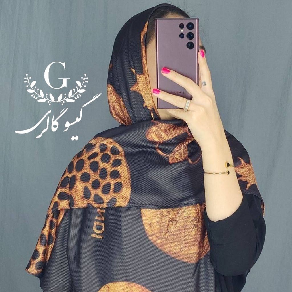 خرید اینترنتی روسری تم شب یلدا نخی قواره بزرگ یلدایی