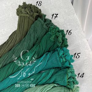 خرید آنلاین شال هنرمندی کنفی منگولدار ریسه ای بلند