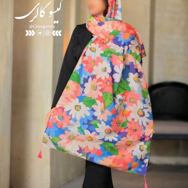 شال و روسری نخی چهار فصل  اسپان  اعلاء منگولدار طرح آبرنگی