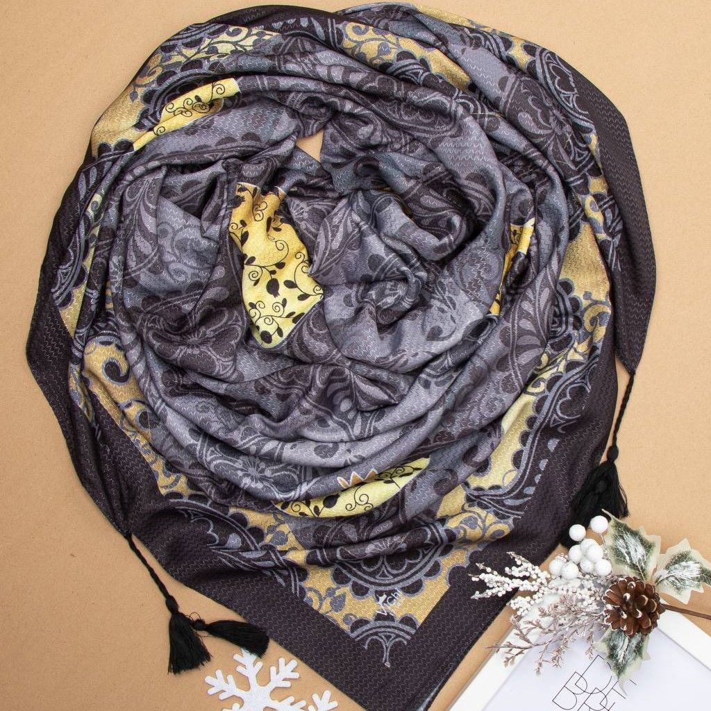 فروش اینترنتی روسری یلدای نخی اعلاء قواره بزرگ برند