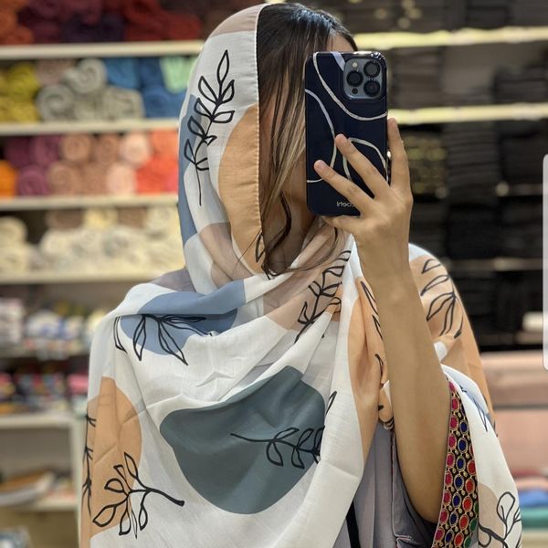 شال نخی اعلاء طرح ترند انتخابی منگولدار رنگبندی میکس