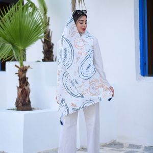 خرید اینترنتی شال نخی اعلاء طرح ترند انتخابی منگولدار رنگبندی میکس ارسال فوری