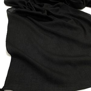 خرید اینترنتی شال مشکی  مریمی خنک و سبک حاشیه منگولدار و ریش