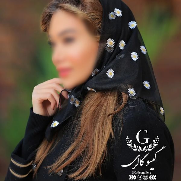 روسری مینی اسکارف پارچه توری بابونه گلدوزی شده دستدوز مینیمال مجلسی