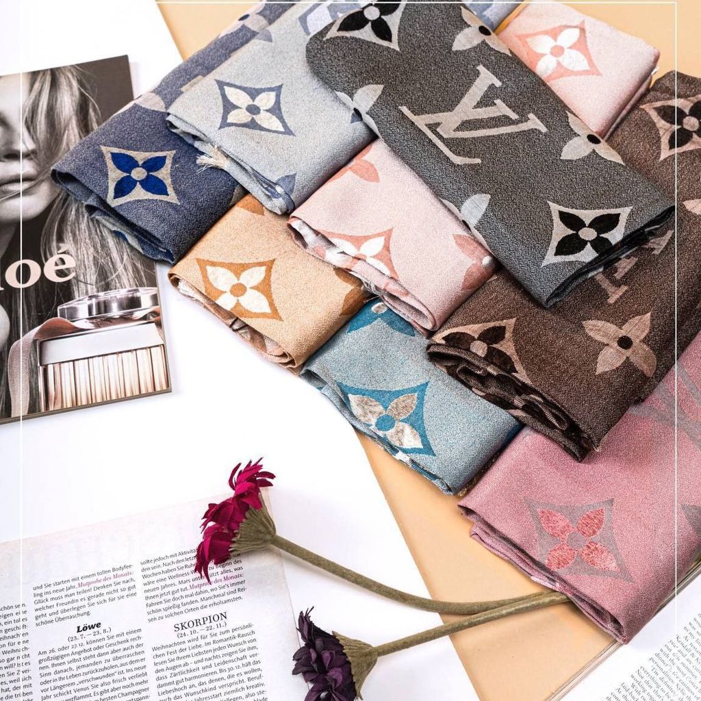 خرید آنلاین شال ژاکارد وارداتی وکیوم دار مارک