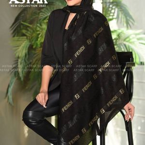 روسری مشکی دورو طرحدار طلا بافت زمینه برجسته  طرح برجسته برند آستک ترک وارداتی