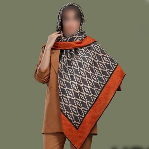 خرید اینترنتی روسری کشمیر کجراه دستدوز قواره بزرگ طرح مارول رنگبندی (ارسال رایگان)