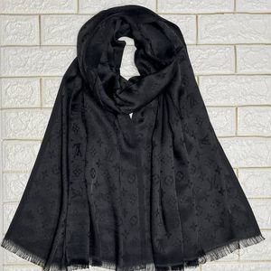 خرید آنلاین شال ژاکارد مشکی مجلسی وارداتی برند طرحدار  لب ترک  طرحبندی