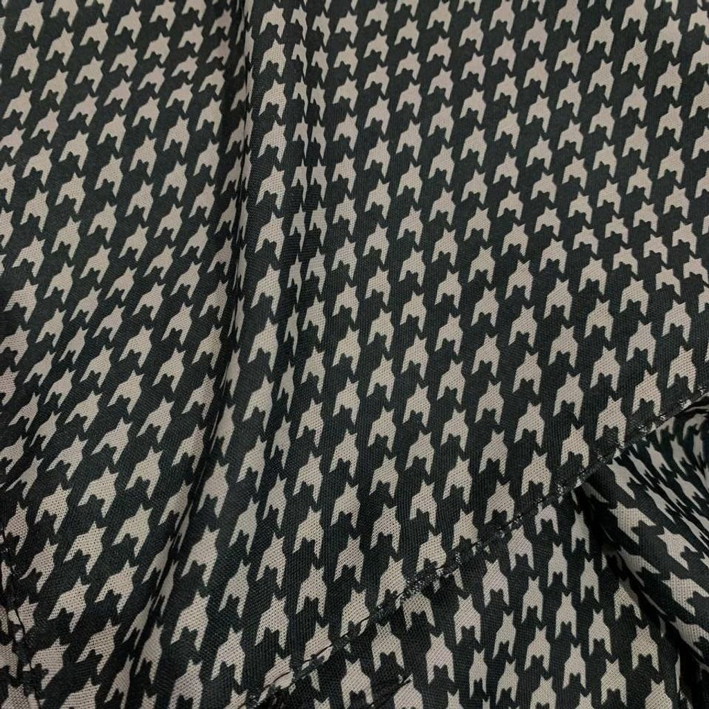 فروش اینترنتی روسری سی آی اسکارف پارچه اعلاء دستدوز طرح ترند (ارسال رایگان)