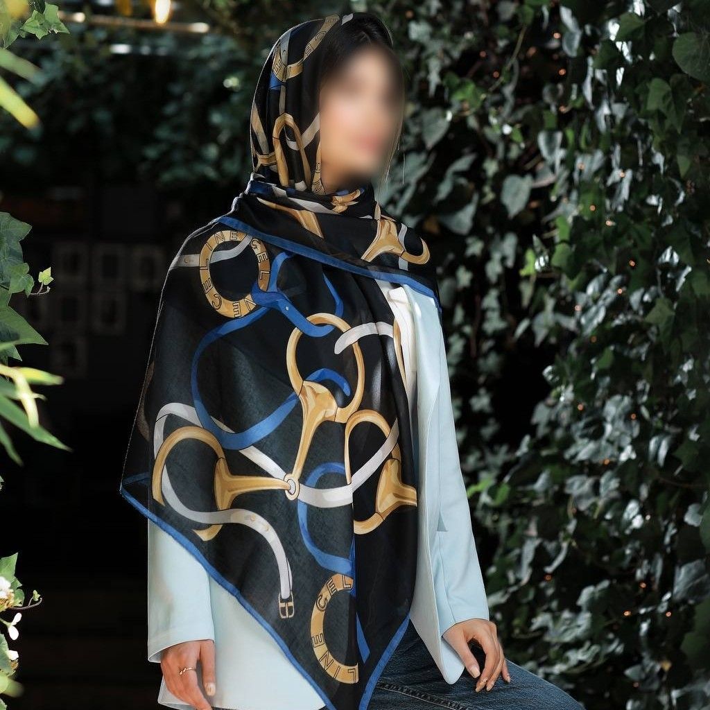 خرید آنلاین روسری نخی اعلا لطیف منگولدا ر قواره بزرگ برند مارسلو (ارسال رایگان)