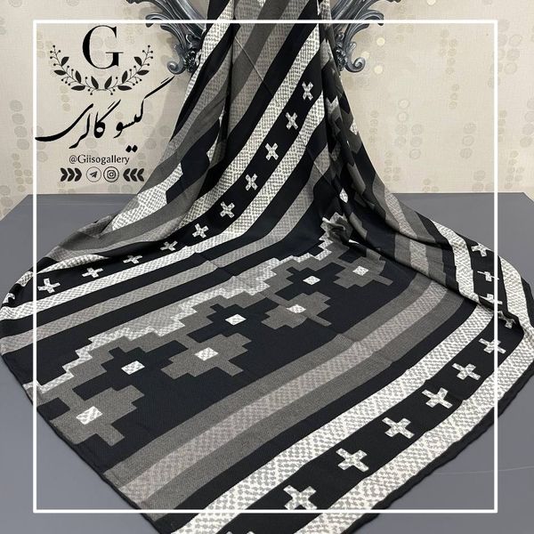 روسری پارچه چهارفصل برند اعلا دستدوز قواره بزرگ طرح مشکی سفید