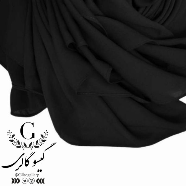 روسری حریر نخ مشکی  ترک زمینه ساده منگوله دار دور دوخت