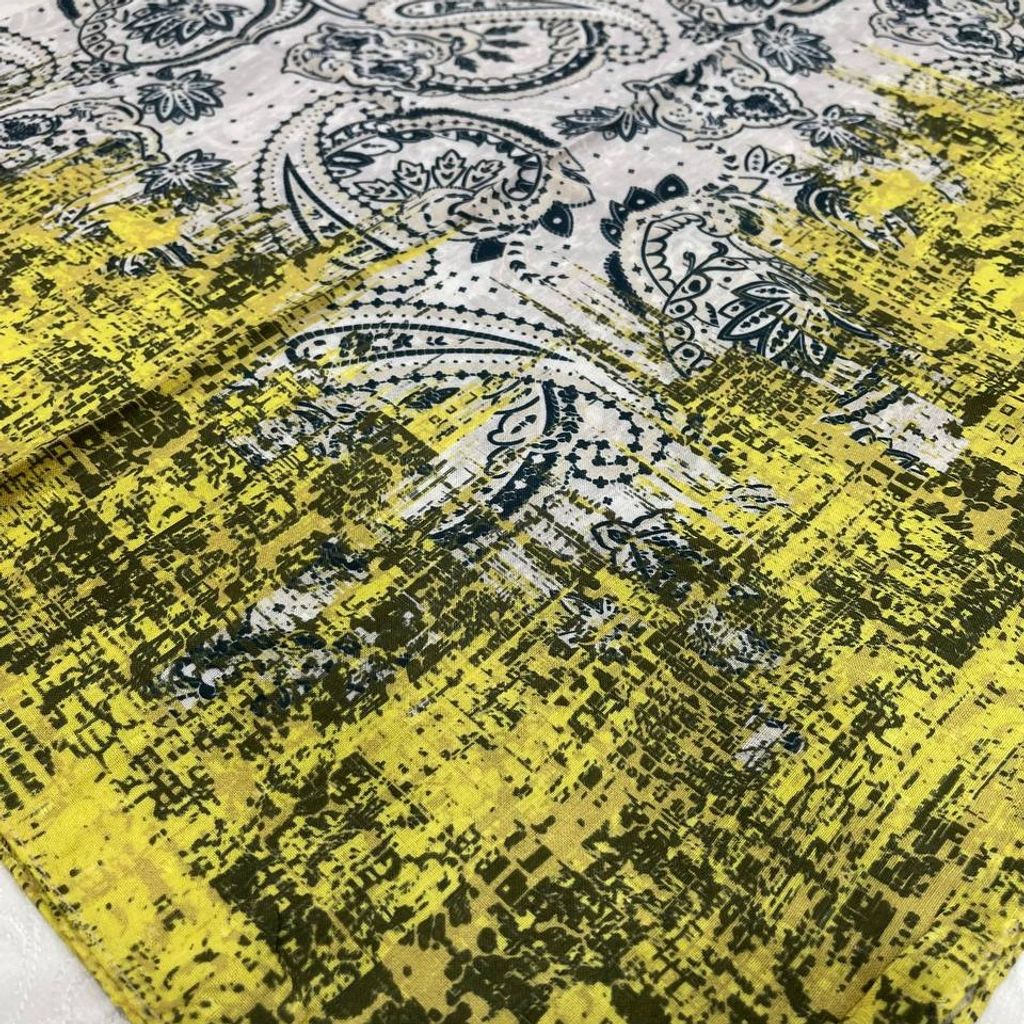 خرید آنلاین روسری نخی درجه یک لطیف منگولدار قواره دار و خوش ایست طرحبندی