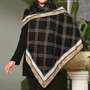 فروش اینترنتی (ارسال رایگان )روسری نخی اعلا بلاژیو طرح آرتا دستدوز قواره بزرگ