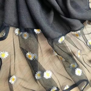 فروش اینترنتی شال اسلپ خامه دوزی شده حاشیه گلدوزی شده  طرح بابونه (ارسال رایگان)