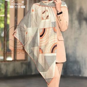 خرید اینترنتی روسری پارچه اعلاء برند سنسو طرحبندی دستدوز قواره مجلسی