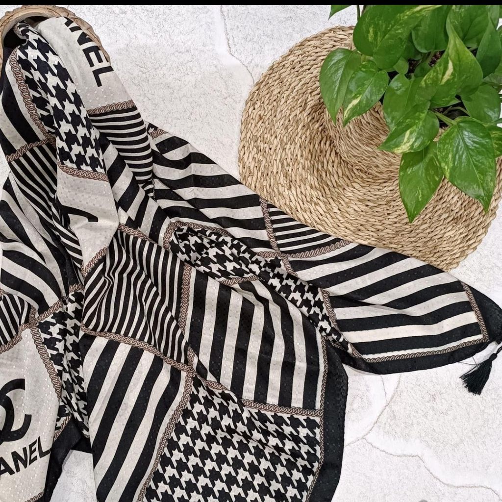 فروش اینترنتی روسری سوپرنخ منگولدار قواره بزرگ طرحبندی  ارسال رایگان و سراسری