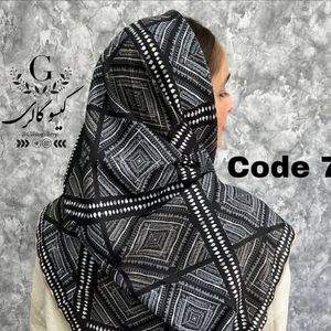 خرید آنلاین روسری پارچه اعلا دستدوز برند ماری گلد میکس مشکی طلایی