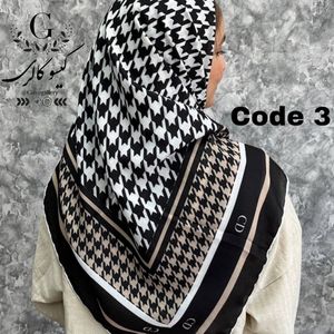 خرید اینترنتی روسری پارچه اعلا دستدوز برند ماری گلد میکس مشکی طلایی