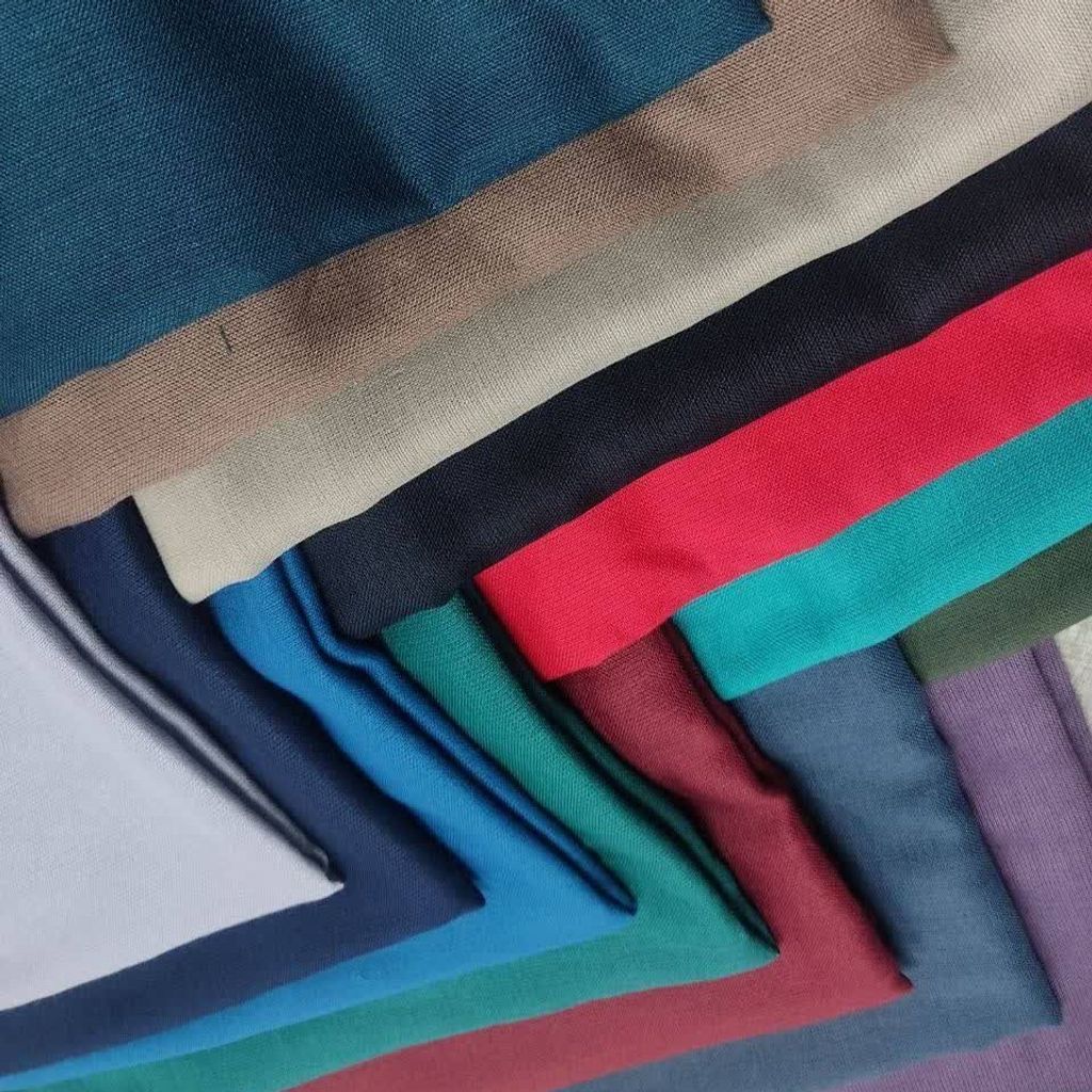 خرید آنلاین روسری پارچه اسلپ رنگبندی قواره بزرگ (ارسال رایگان)