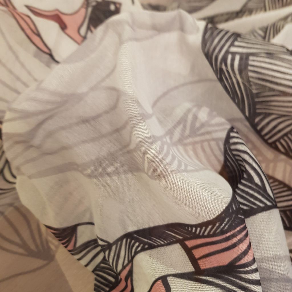 فروش اینترنتی روسری فانتزی دخترانه طرح بندی متنوع