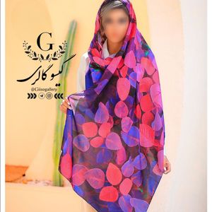 خرید آنلاین شال پارچه اسپان نخ طرح آبرنگی منگولدار  طرحبندی