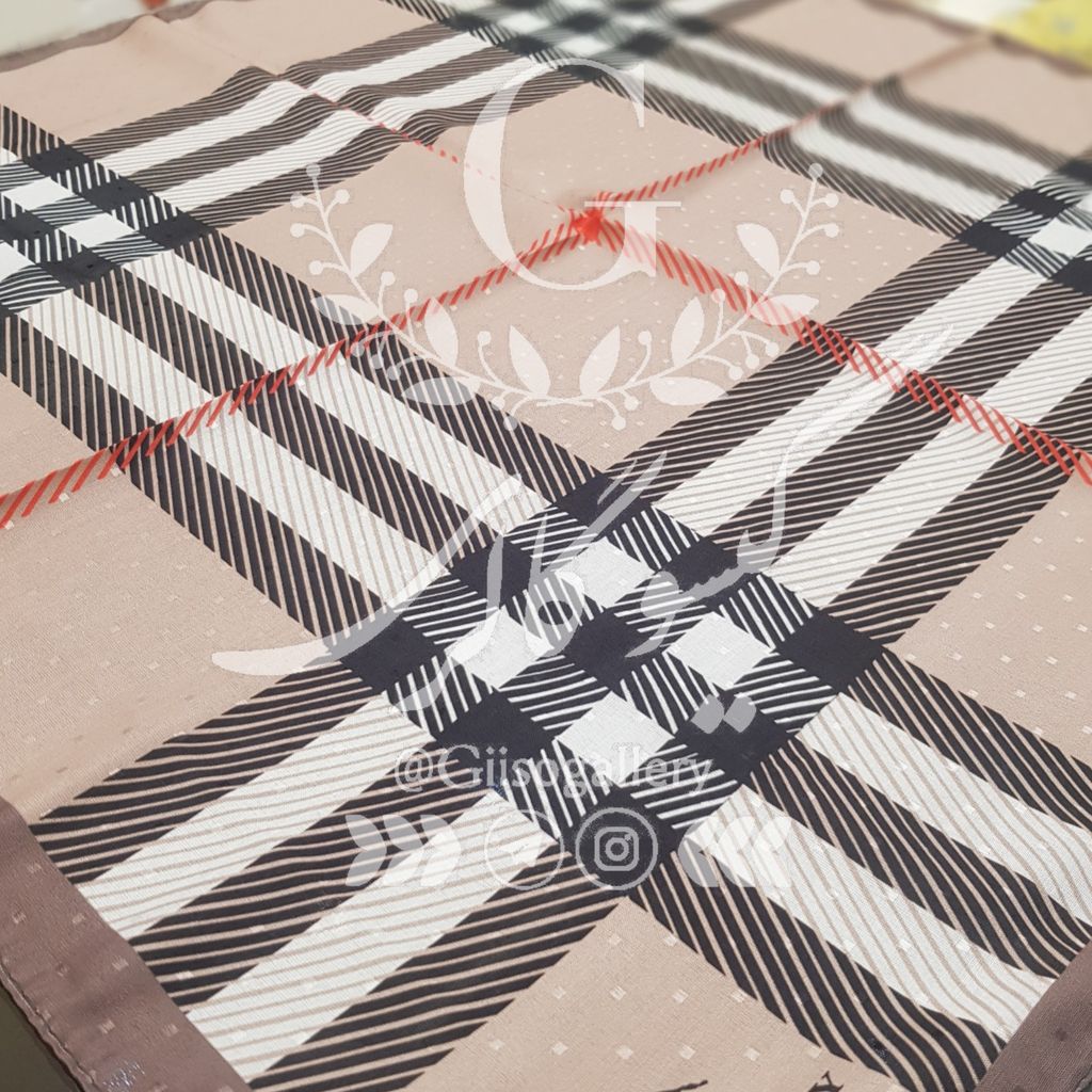 فروش اینترنتی مینی اسکارف نخی طرحبندی ترند دستدوز و دور دوخت 