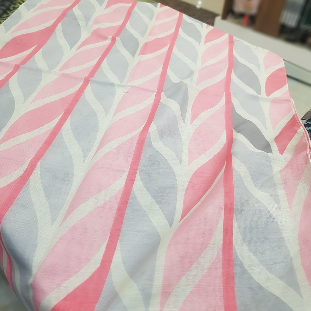 خرید اینترنتی شال نخی طرح بندی انتخابی خدش ایست و نرند 