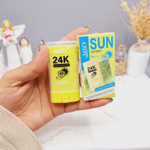 فروش اینترنتی ضد آفتاب بی رنگ استیکی SPF 60 مناسب در برابر آفتاب