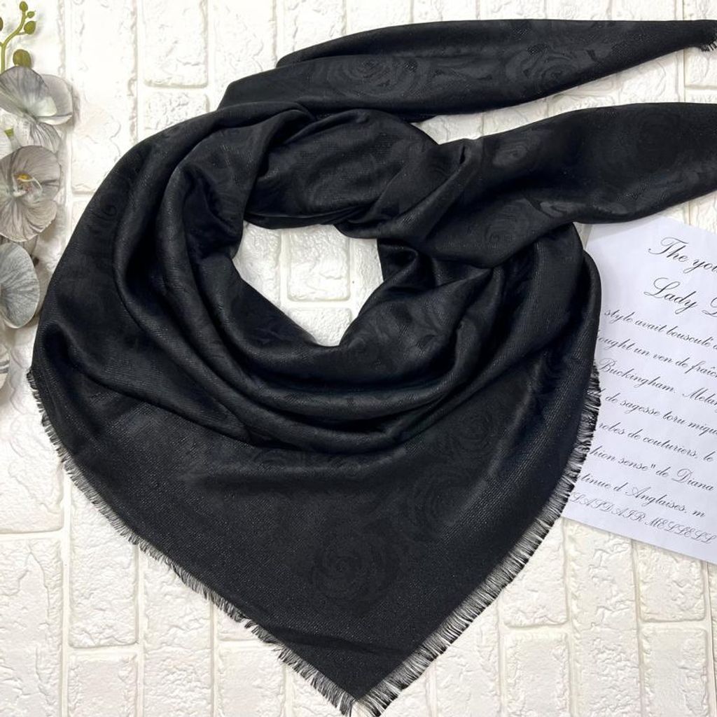 فروش اینترنتی روسری مشکی  ژاکارد لمه دار  قواره بزرگ  دورو ، وارداتی  