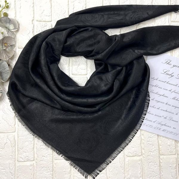 روسری مشکی ژاکارد لمه دار دورو وارداتی