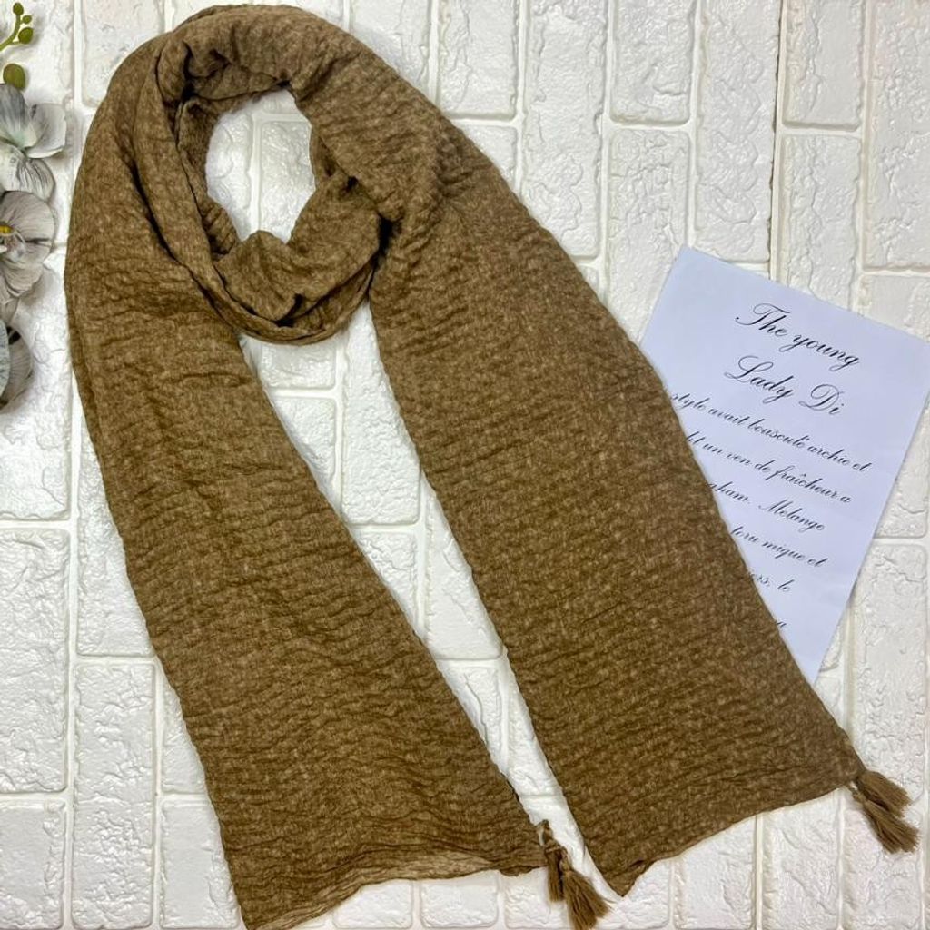 فروش اینترنتی شال نخی پلیسه منگوله دار وارداتی  ، قواره 200 در 75 لطیف و سبک ، ایستایی عالی 