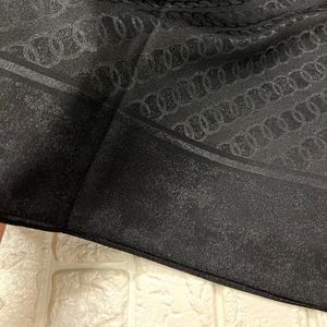 فروش اینترنتی روسری مجلسی ، مشکی ، نخ ابریشم  ، ترک ، قواره 120، دور دست دوز 