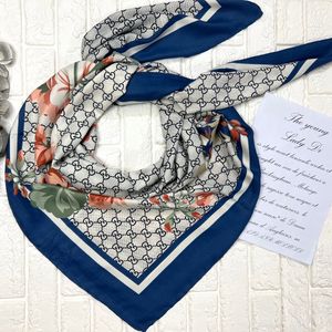 مشخصات روسری زنانه ابریشم توییل طرح گوچی گل