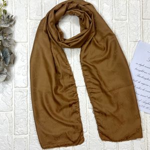 خرید آنلاین شال ابریشم ژاکارد وارداتی حاشیه زنجیری مجلسی طرح گوچی