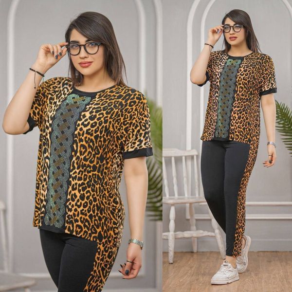 تیشرت شلوار زنانه وسط نگین دار