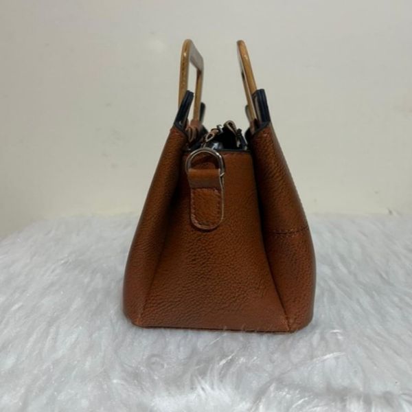 کیف دخترانه و زنانه عسلی